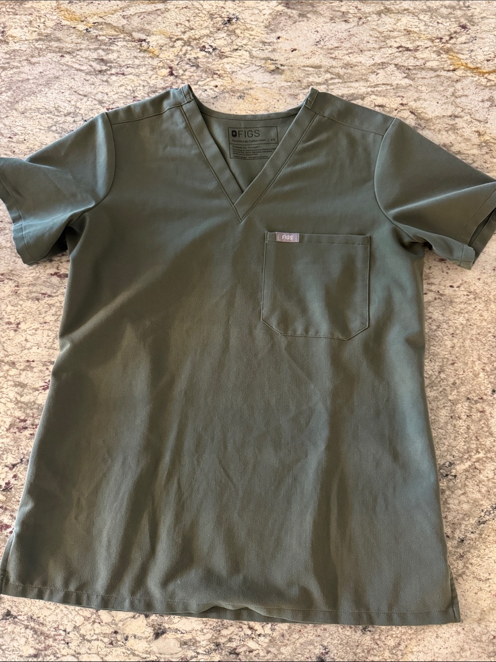 FIGS Women’s V-Neck Short Sleeve Scrub Top